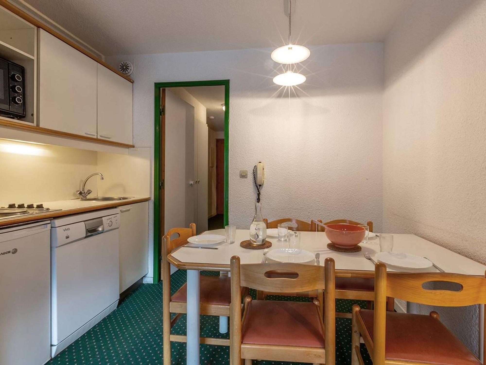 Appartement Confortable A Meribel, 6 Couchages, Balcon Expose Sud - Fr-1-355-57 외부 사진